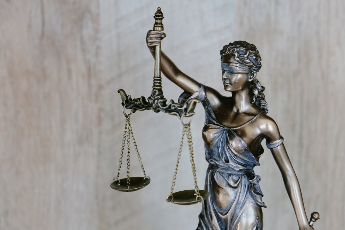 Inteligência Artificial e Ética na Advocacia: Limites e Possibilidades para o Advogado Moderno